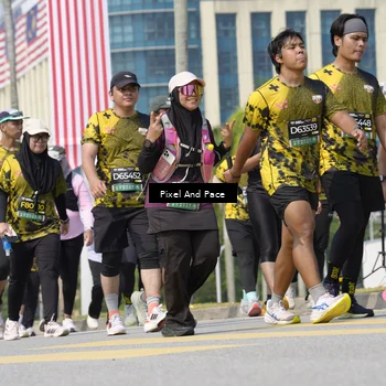 Runner Photo 6554024