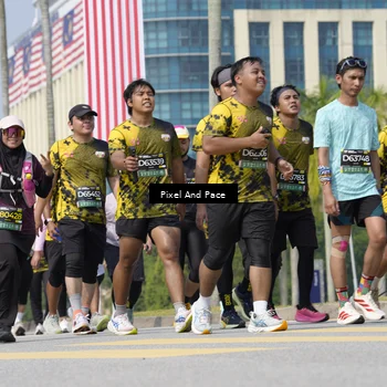 Runner Photo 6554032