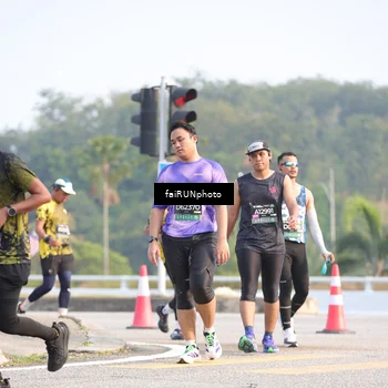 Runner Photo 6554048