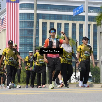 Runner Photo 6554089