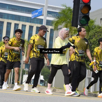 Runner Photo 6554101