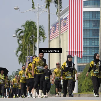 Runner Photo 6554172