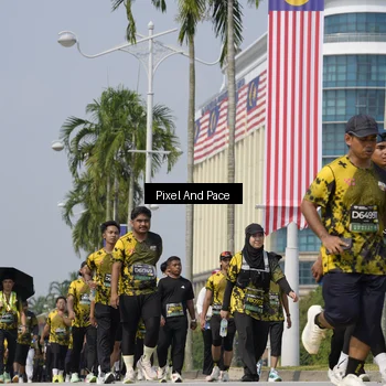 Runner Photo 6554180