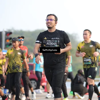 Runner Photo 6554221