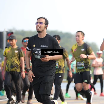 Runner Photo 6554223