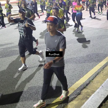 Runner Photo 6554243