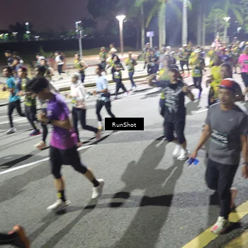 Runner Photo 6554245