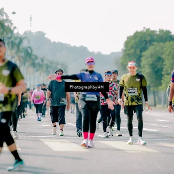 Runner Photo 6554290