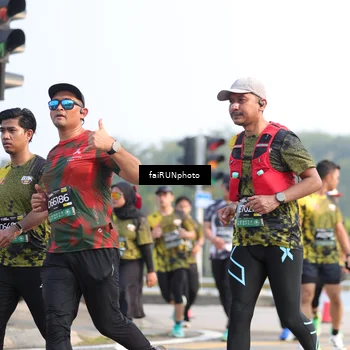 Runner Photo 6554293