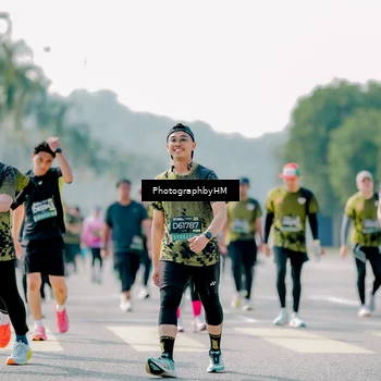 Runner Photo 6554323