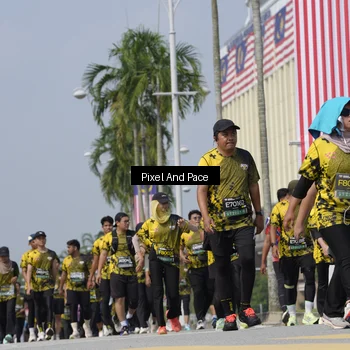 Runner Photo 6554357