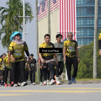 Runner Photo 6554369