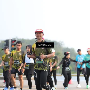 Runner Photo 6554381