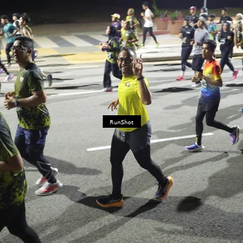 Runner Photo 6554395