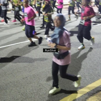 Runner Photo 6554413