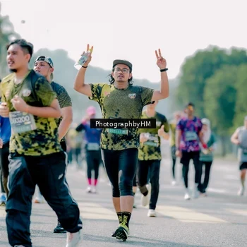 Runner Photo 6554420