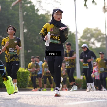 Runner Photo 6554471