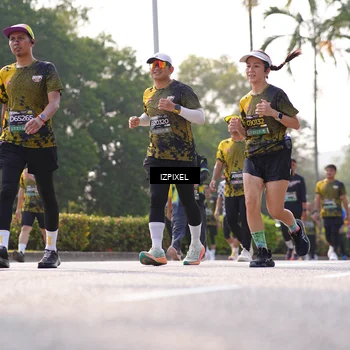 Runner Photo 6554648