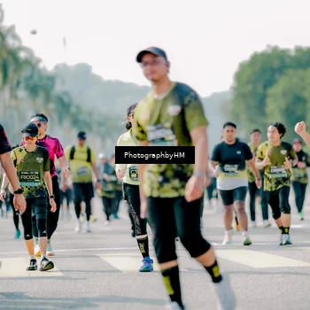 Runner Photo 6554679