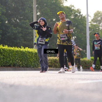 Runner Photo 6554693