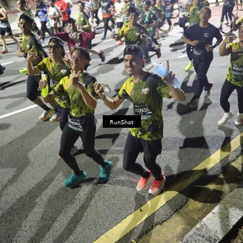 Runner Photo 6554733