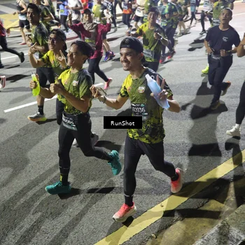 Runner Photo 6554747