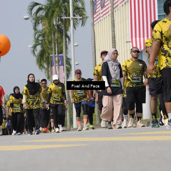 Runner Photo 6554773