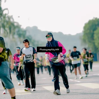 Runner Photo 6554774