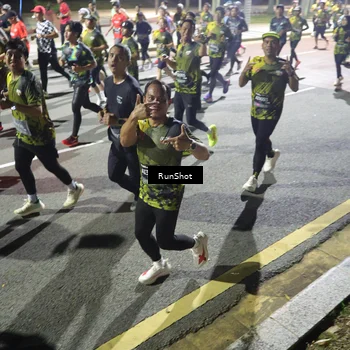 Runner Photo 6554792