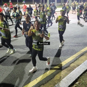 Runner Photo 6554811