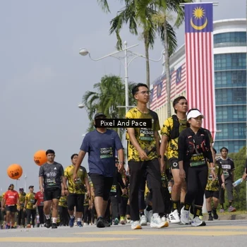 Runner Photo 6554823