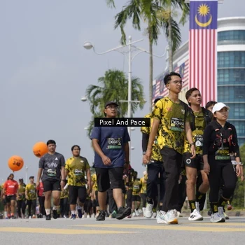 Runner Photo 6554824