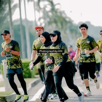 Runner Photo 6554832