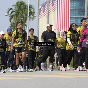 Runner Photo 6554867