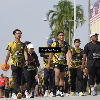 Runner Photo 6554873