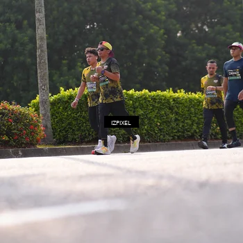 Runner Photo 6554882