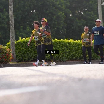 Runner Photo 6554887