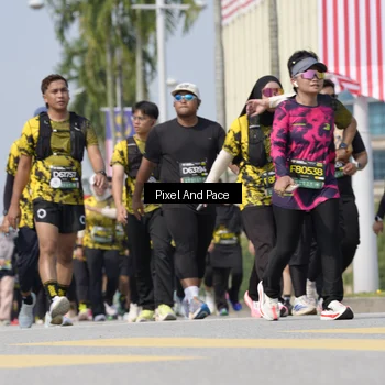 Runner Photo 6554892