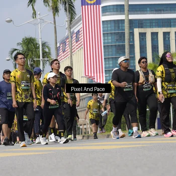 Runner Photo 6554896