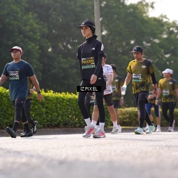 Runner Photo 6554905