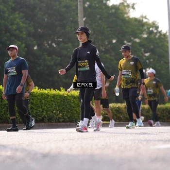 Runner Photo 6554907