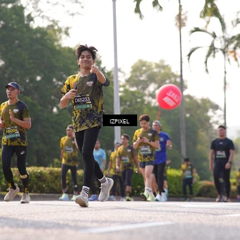 Runner Photo 6554947