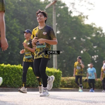 Runner Photo 6554981