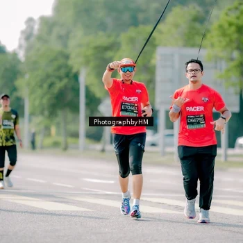Runner Photo 6554991