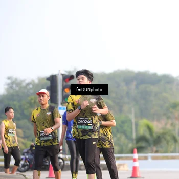 Runner Photo 6555019