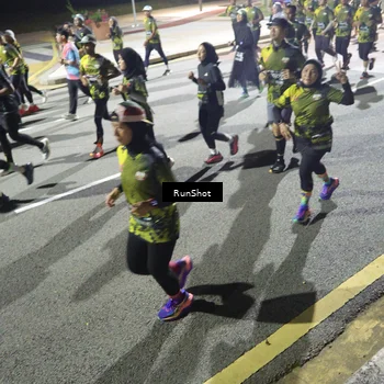 Runner Photo 6555044