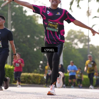 Runner Photo 6555050