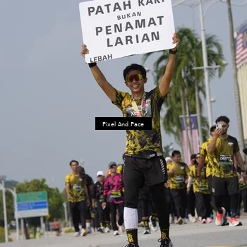 Runner Photo 6555069