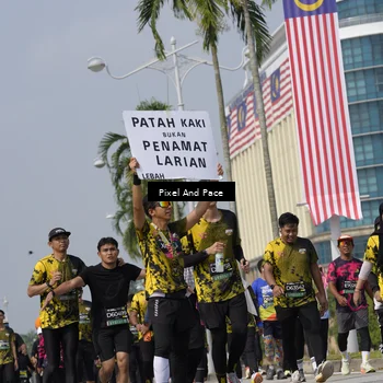 Runner Photo 6555092