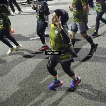 Runner Photo 6555100